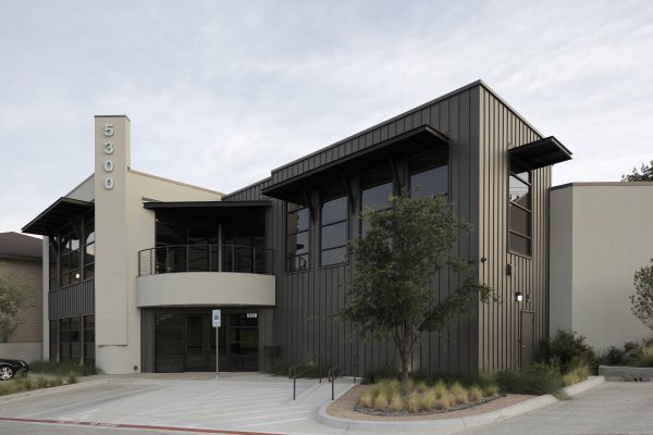 Stepp Family Office Building.Schwarz Hanson Architects